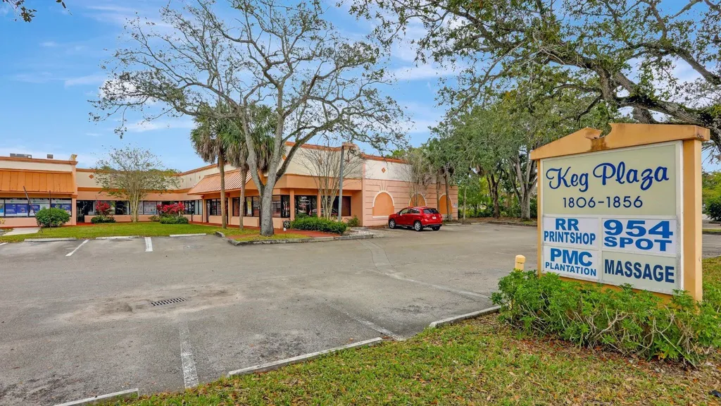 1806-1856 N Pine Island Plantation FL 33322