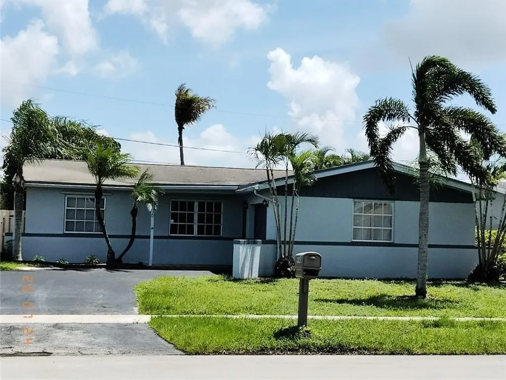 9690 NW 25th Street Sunrise FL 33322