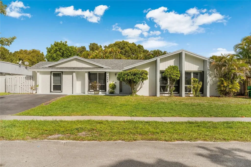 10445 SW 52nd Street Cooper City FL 33328