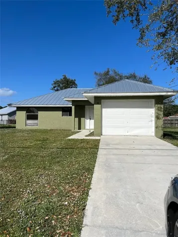 3223 SE Quay Street Port St Lucie FL 34984