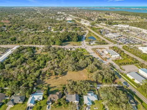 995 Old Dixie Highway Vero Beach FL 32962