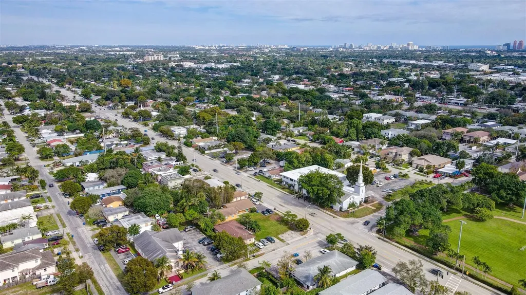 25 NW 11th Street Fort Lauderdale FL 33311