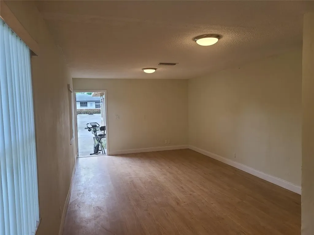 25 NW 11th Street Fort Lauderdale FL 33311