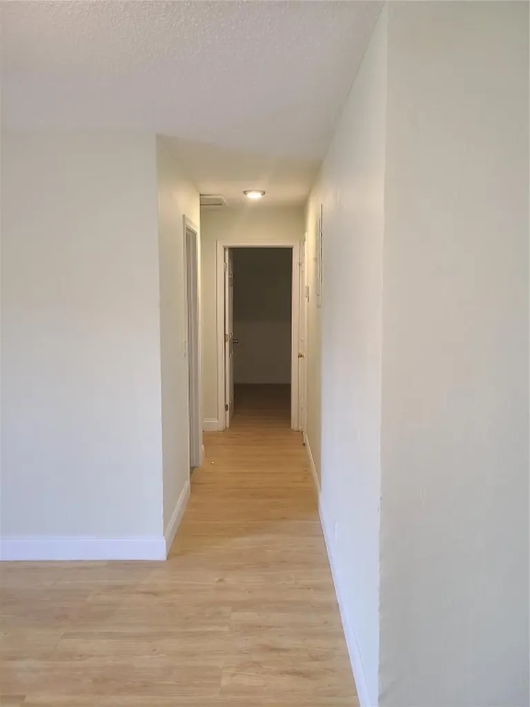 25 NW 11th Street Fort Lauderdale FL 33311