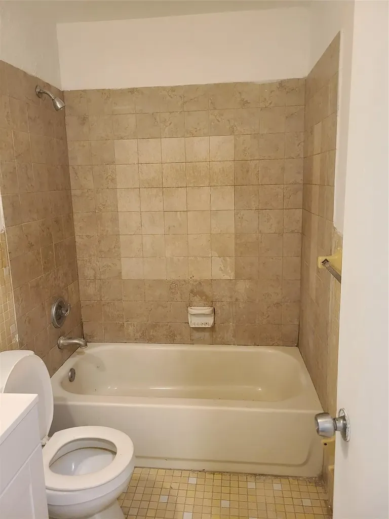 25 NW 11th Street Fort Lauderdale FL 33311