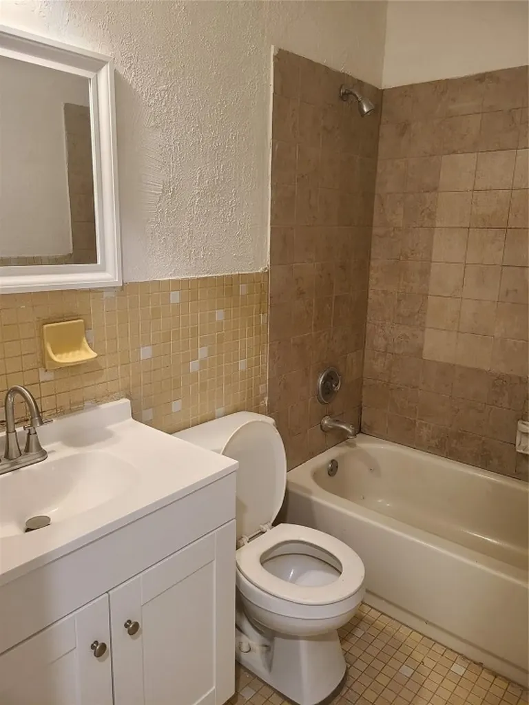25 NW 11th Street Fort Lauderdale FL 33311