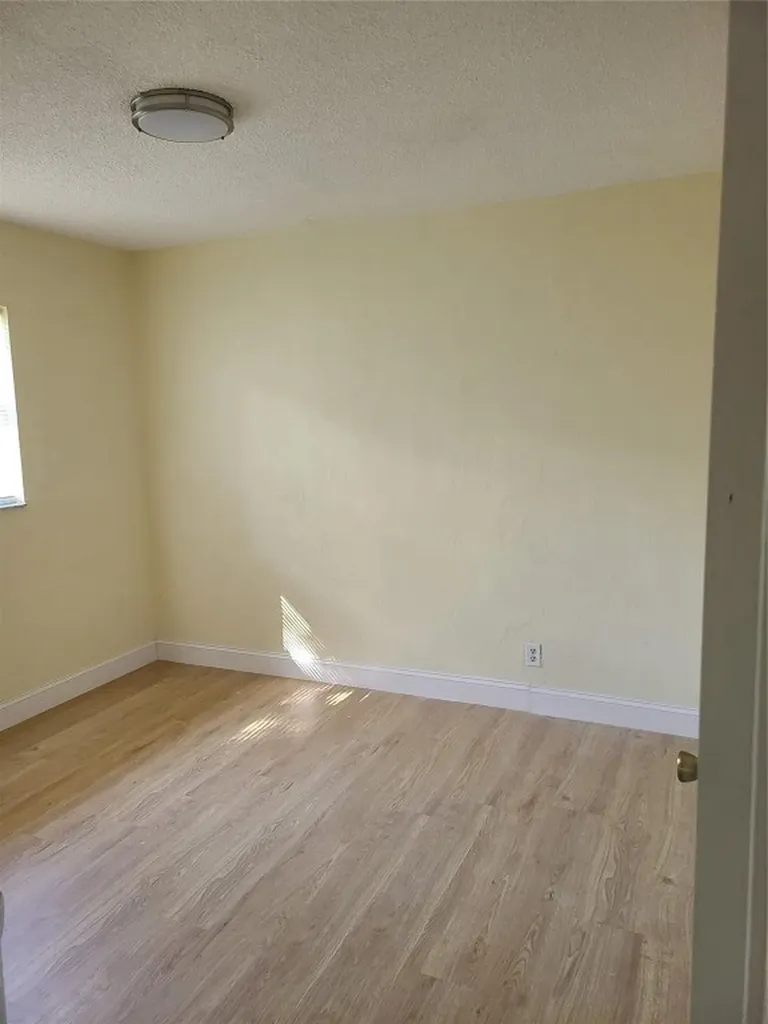 25 NW 11th Street Fort Lauderdale FL 33311