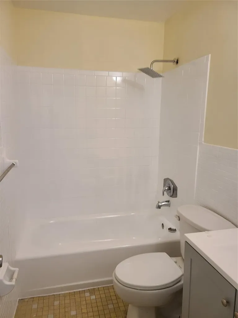 25 NW 11th Street Fort Lauderdale FL 33311