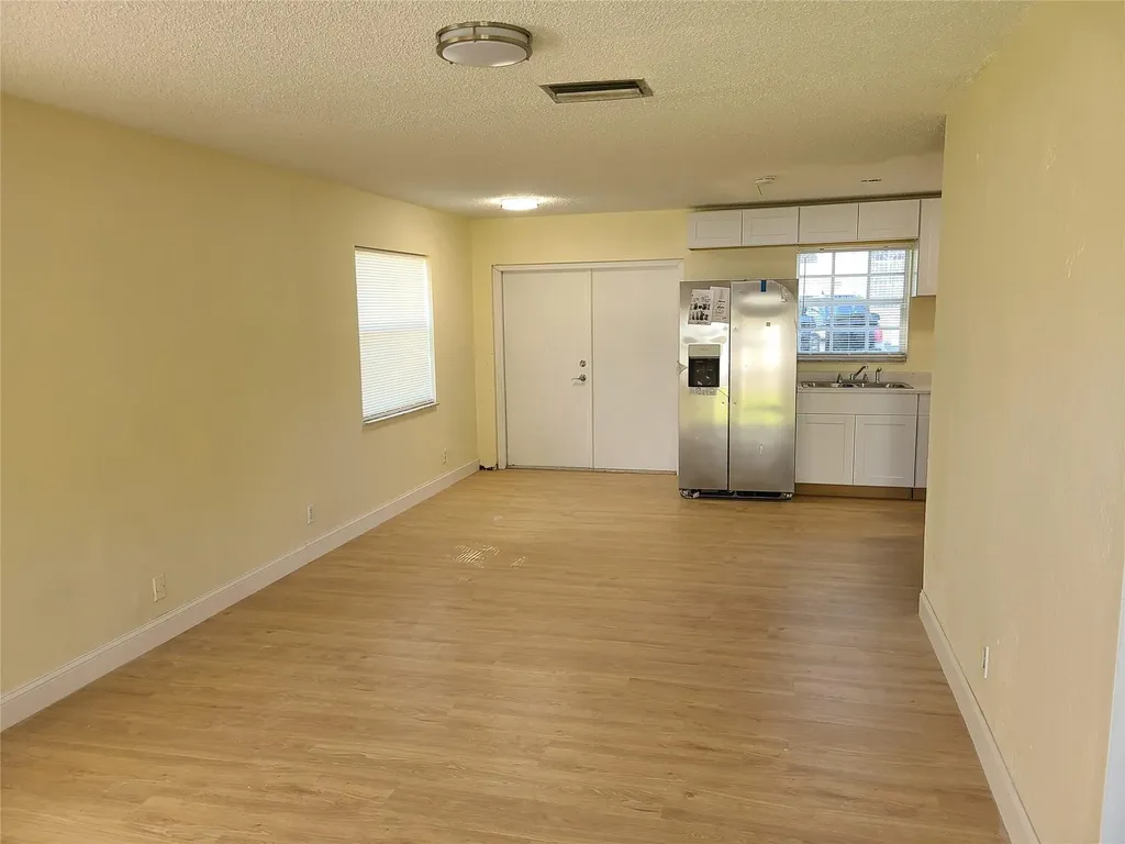 25 NW 11th Street Fort Lauderdale FL 33311
