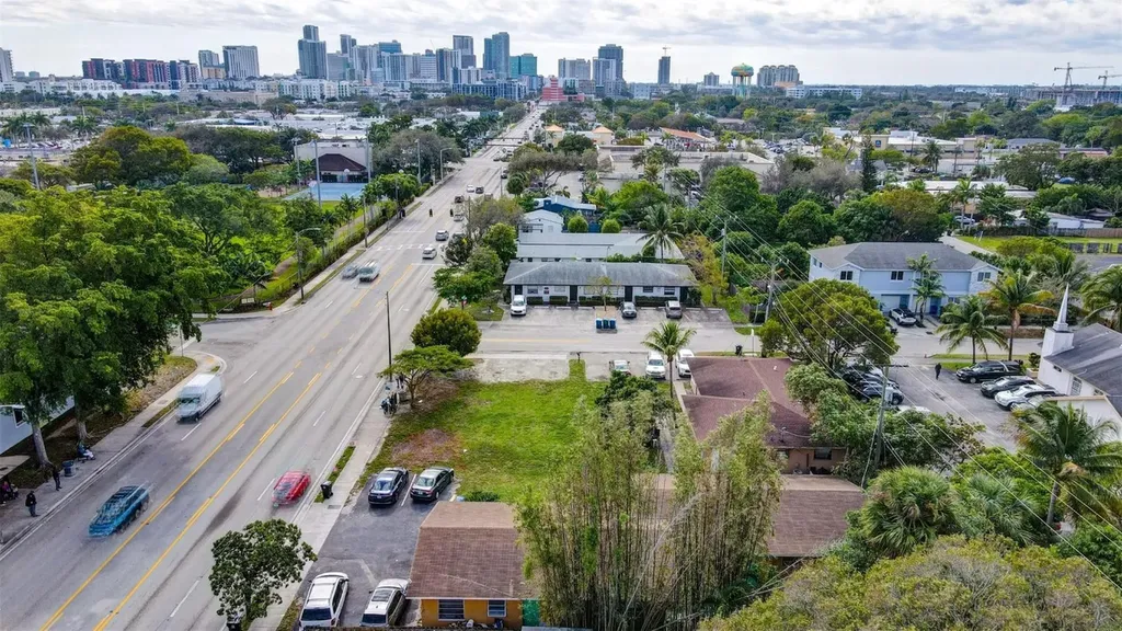 25 NW 11th Street Fort Lauderdale FL 33311