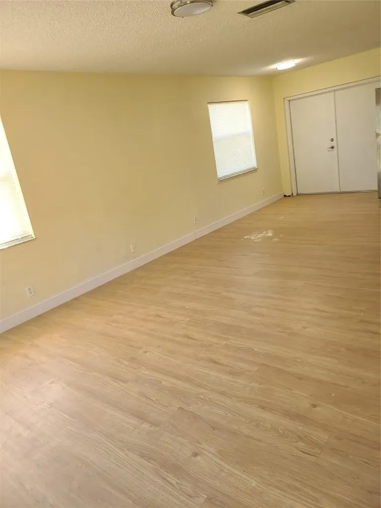 25 NW 11th Street Fort Lauderdale FL 33311