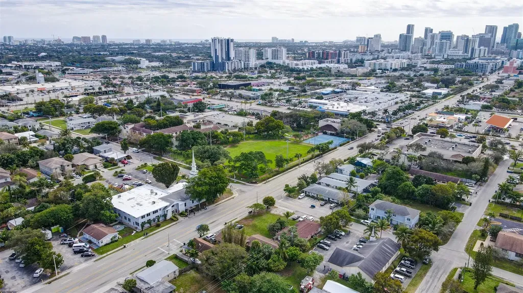 25 NW 11th Street Fort Lauderdale FL 33311