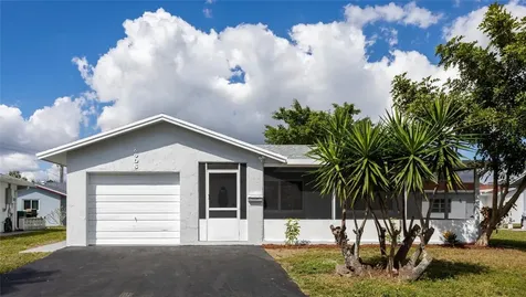 6905 NW 76th Court Tamarac FL 33321