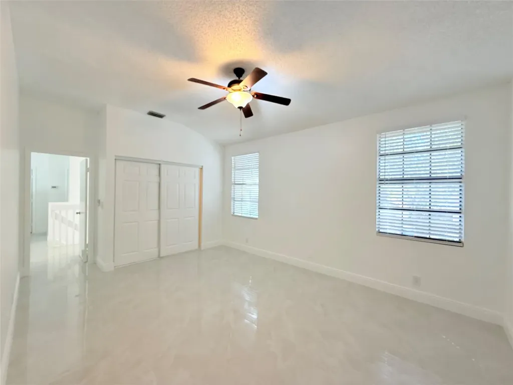 10661 NW 17th Place Plantation FL 33322