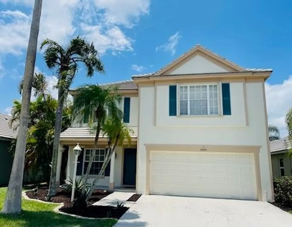 5897 N Plum Bay Parkway Tamarac FL 33321