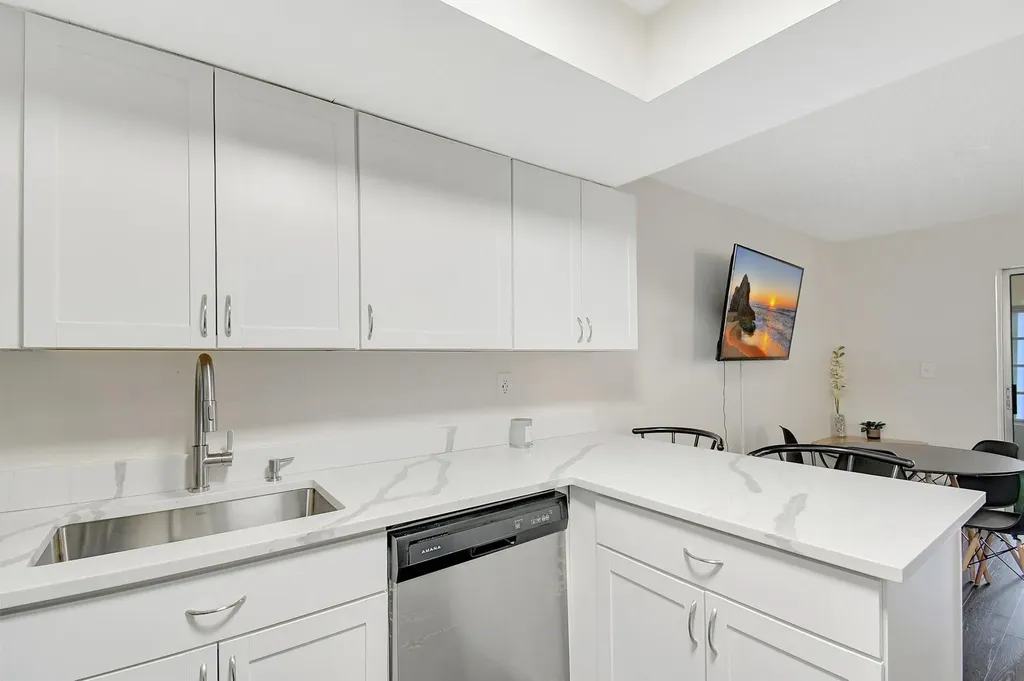3708 SW 59th Terrace Davie FL 33314