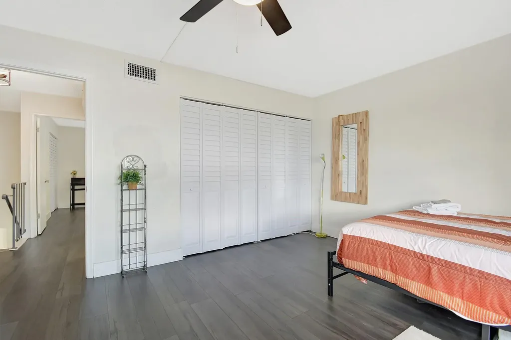 3708 SW 59th Terrace Davie FL 33314