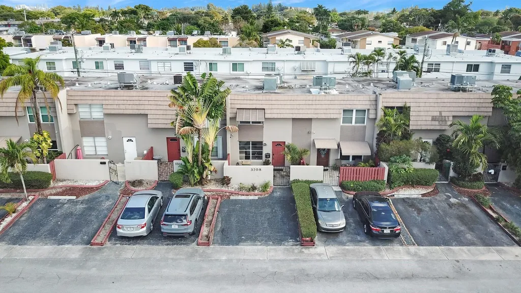 3708 SW 59th Terrace Davie FL 33314