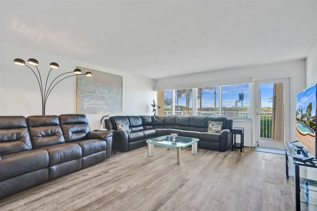328 N Ocean Boulevard Pompano Beach FL 33062