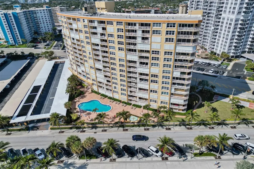 328 N Ocean Boulevard Pompano Beach FL 33062