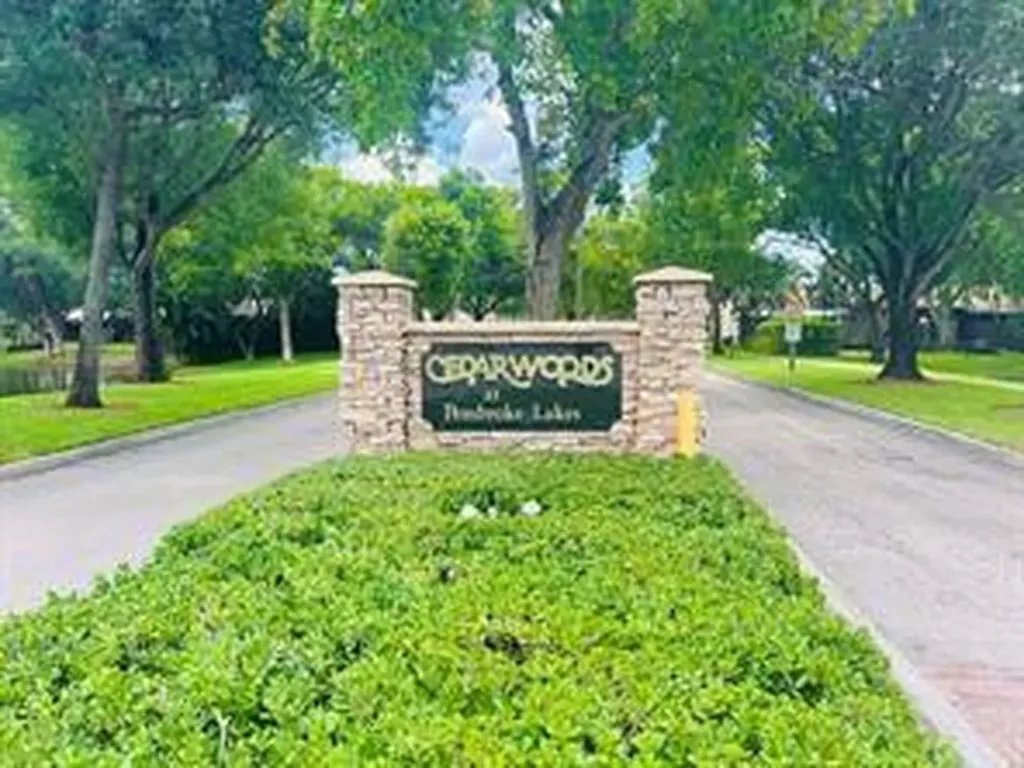 10321 Orange Court Pembroke Pines FL 33026