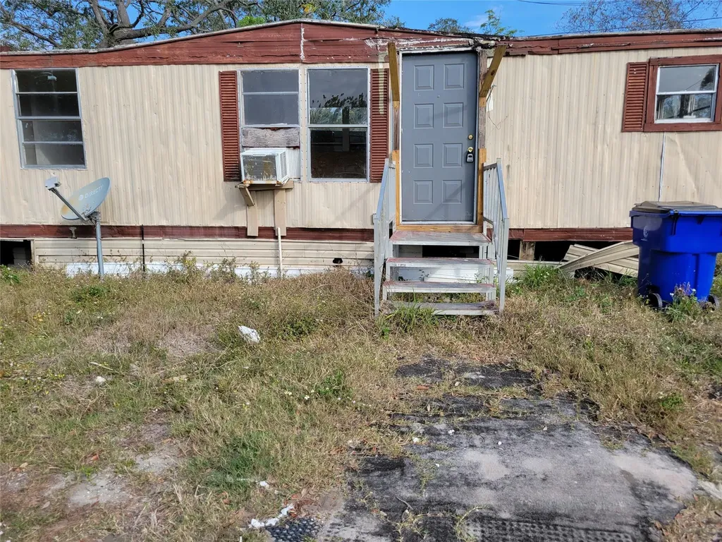 47 Palm Circle Avon Park FL 33825