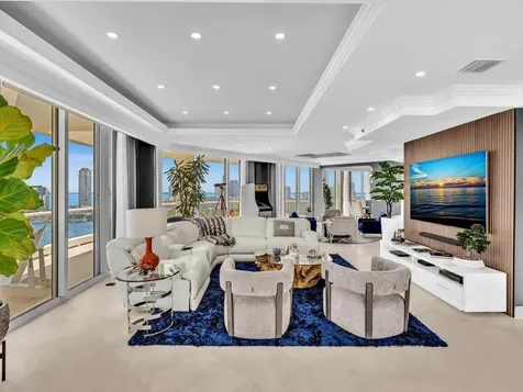 7000 Island Boulevard Aventura FL 33160