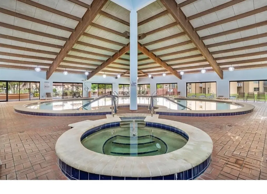 9460 Sunrise Lake Boulevard Sunrise FL 33322