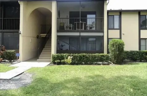 814 Sky Pine Way Greenacres FL 33415