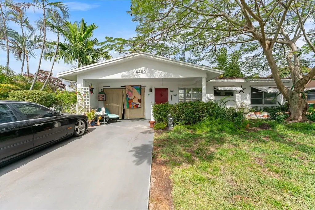 4409 NW 45th Court Tamarac FL 33319