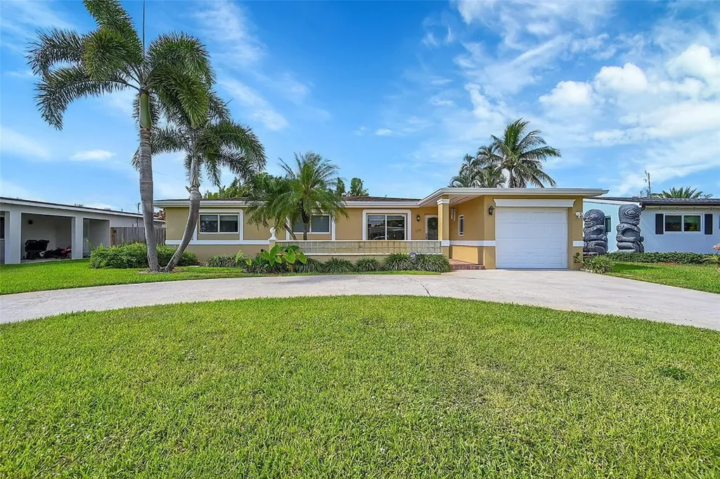 256 SW 11th Street Pompano Beach FL 33060