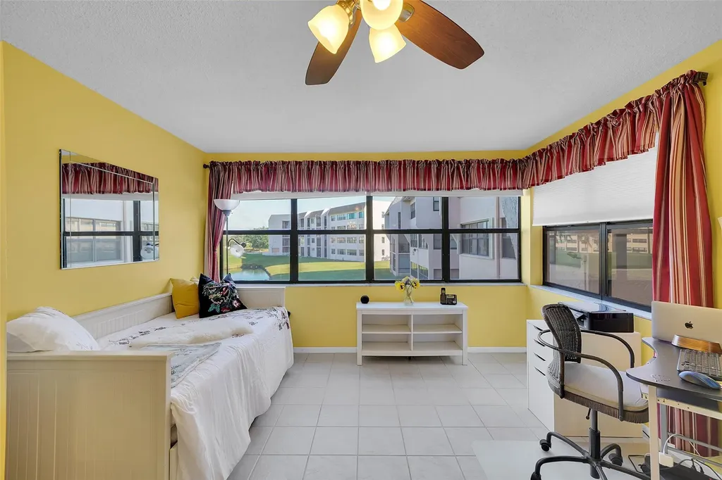 10123 Sunrise Lakes Boulevard Sunrise FL 33322