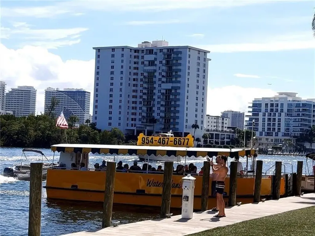 2670 E Sunrise Boulevard Fort Lauderdale FL 33304