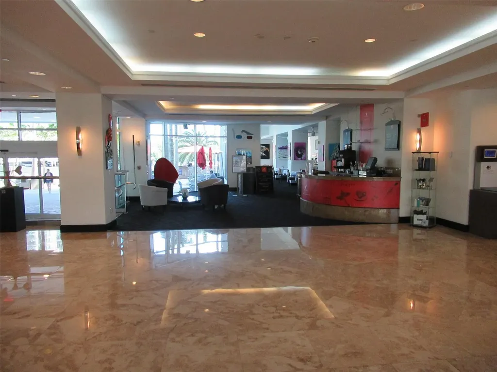 2670 E Sunrise Boulevard Fort Lauderdale FL 33304
