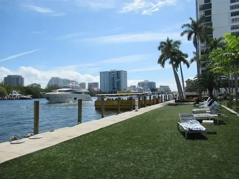 2670 E Sunrise Boulevard Fort Lauderdale FL 33304