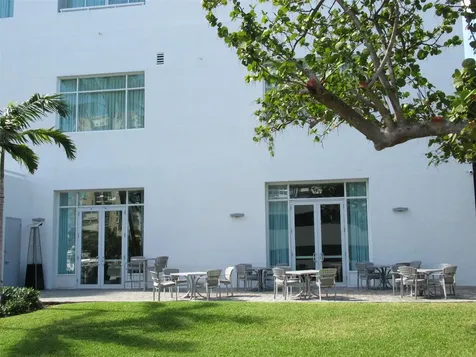 2670 E Sunrise Boulevard Fort Lauderdale FL 33304