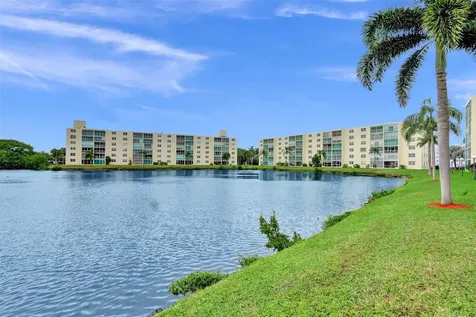 131 SE 3rd Avenue Dania Beach FL 33004