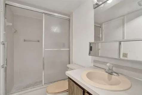131 SE 3rd Avenue Dania Beach FL 33004