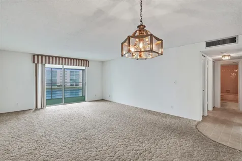 131 SE 3rd Avenue Dania Beach FL 33004