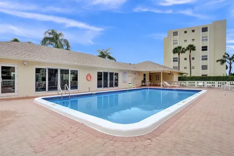 131 SE 3rd Avenue Dania Beach FL 33004