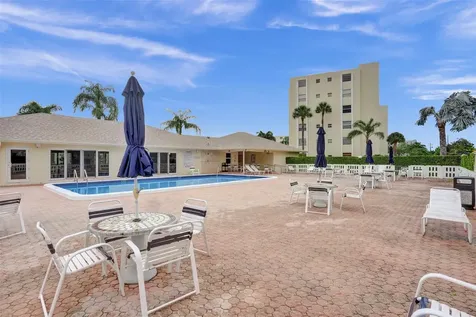 131 SE 3rd Avenue Dania Beach FL 33004