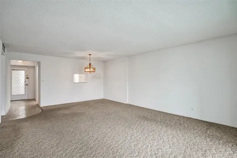 131 SE 3rd Avenue Dania Beach FL 33004