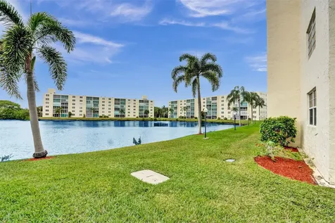 131 SE 3rd Avenue Dania Beach FL 33004
