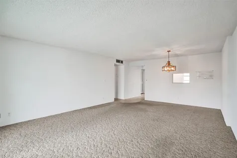 131 SE 3rd Avenue Dania Beach FL 33004