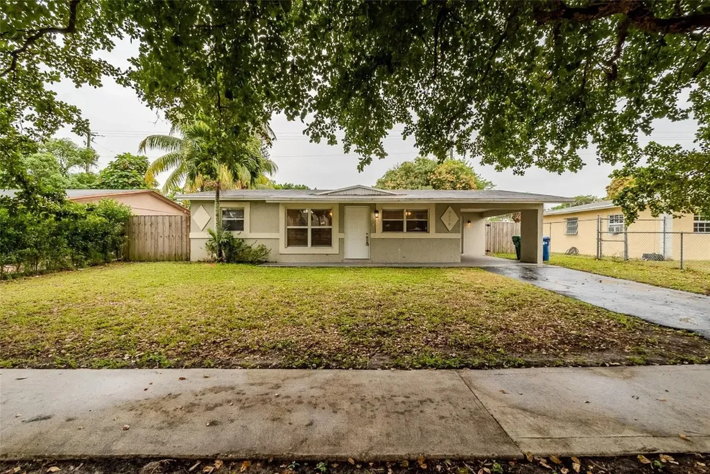 3520 NW 8th Street Lauderhill FL 33311