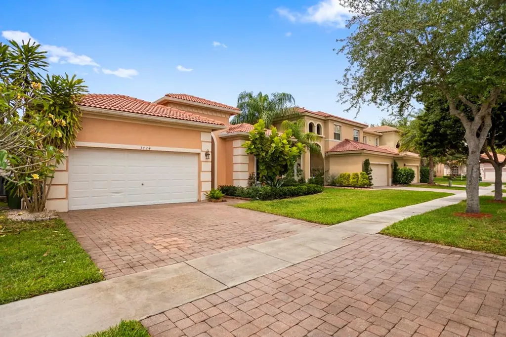 3724 NE 19th Street Homestead FL 33033