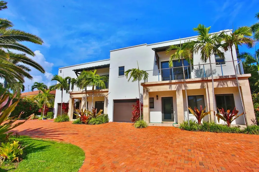 1121 Bel Air Drive Highland Beach FL 33487