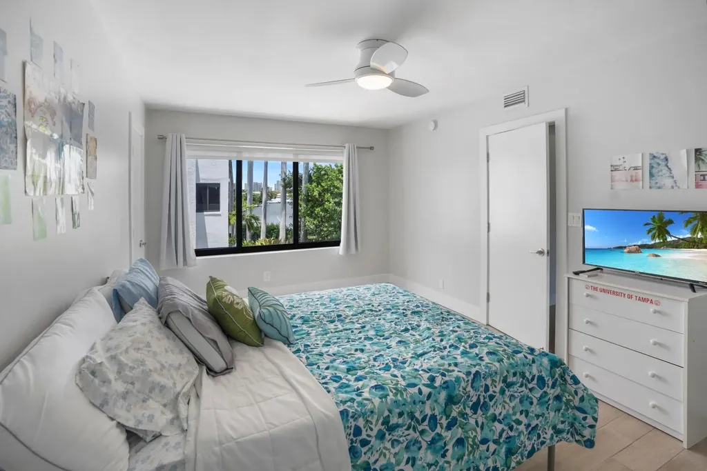 1121 Bel Air Drive Highland Beach FL 33487