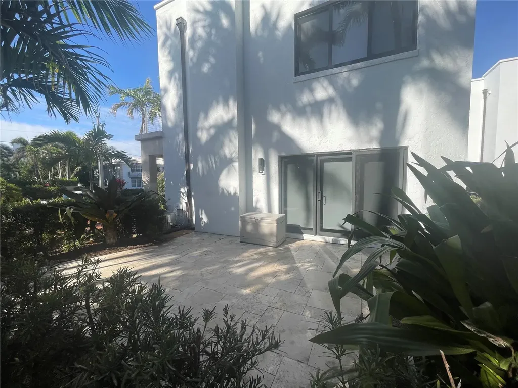 1121 Bel Air Drive Highland Beach FL 33487