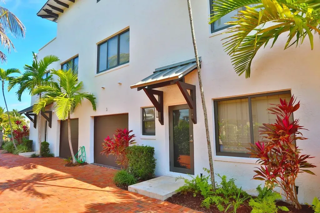 1121 Bel Air Drive Highland Beach FL 33487